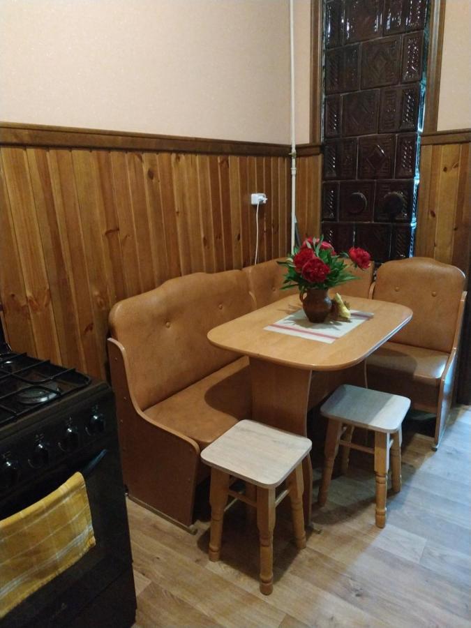 Apartment In The Center Of Old Town Кам'янець-Подільский Екстер'єр фото